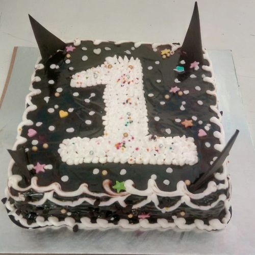 Number 18 Cake | Creative birthday cakes, 18th cake, Number birthday cakes