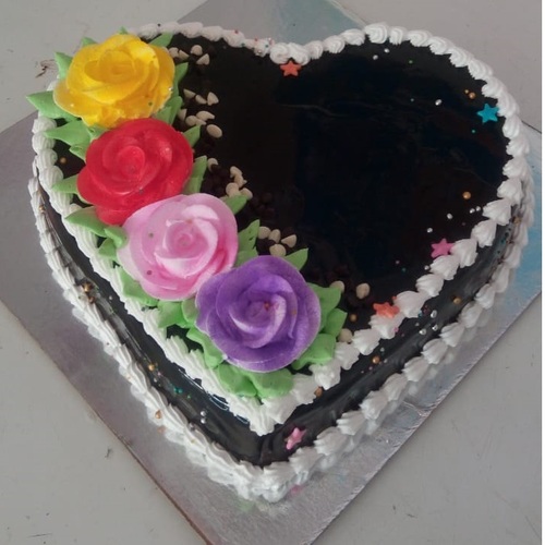 Floral Design Chocolate Cake - Wishingcart.in